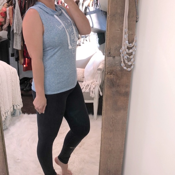 First I need coffee size medium blue hooded top - Picture 2 of 5